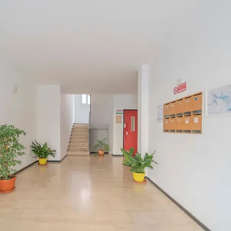 Διαμέρισμα 193 - Casa Via Della Chiusa - Centralissimo E Vicino Baia Del Silenzio, E Mare 150m - Parcheggio Gratis Incluso E Aria Condizionata *