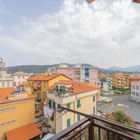 193 - Casa Via Della Chiusa - Centralissimo E Vicino Baia Del Silenzio, E Mare 150m - Parcheggio Gratis Incluso E Aria Condizionata 아파트 *