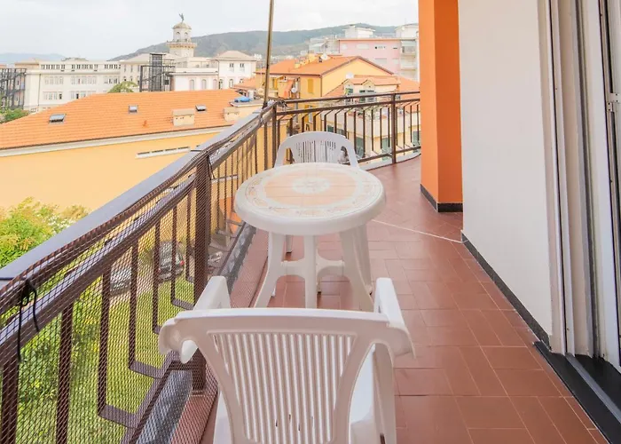 193 - Casa Via Della Chiusa - Centralissimo E Vicino Baia Del Silenzio, E Mare 150m - Parcheggio Gratis Incluso E Aria Condizionata Lejlighed