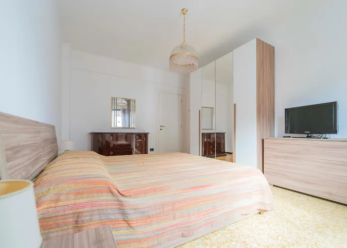193 - Casa Via Della Chiusa - Centralissimo E Vicino Baia Del Silenzio, E Mare 150m - Parcheggio Gratis Incluso E Aria Condizionata Sestri Levante