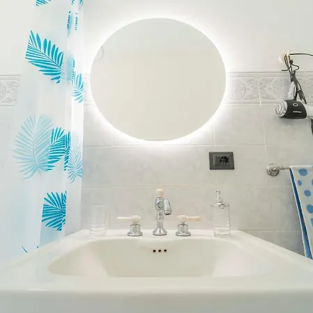 Appartement 193 - Casa Via Della Chiusa - Centralissimo E Vicino Baia Del Silenzio, E Mare 150m - Parcheggio Gratis Incluso E Aria Condizionata Sestri Levante