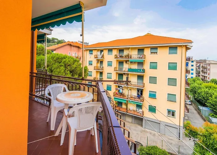 Lägenhet 193 - Casa Via Della Chiusa - Centralissimo E Vicino Baia Del Silenzio, E Mare 150m - Parcheggio Gratis Incluso E Aria Condizionata *
